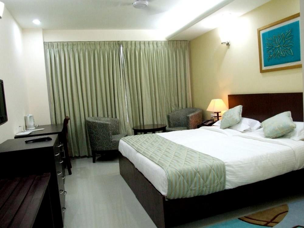 The Townhall Chennai Esterno foto