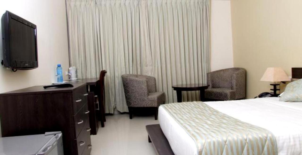 The Townhall Chennai Esterno foto